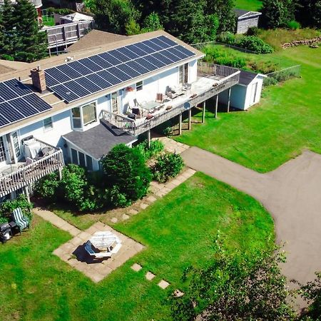 Lee'S Ocean Peek B & B Stratford Екстериор снимка