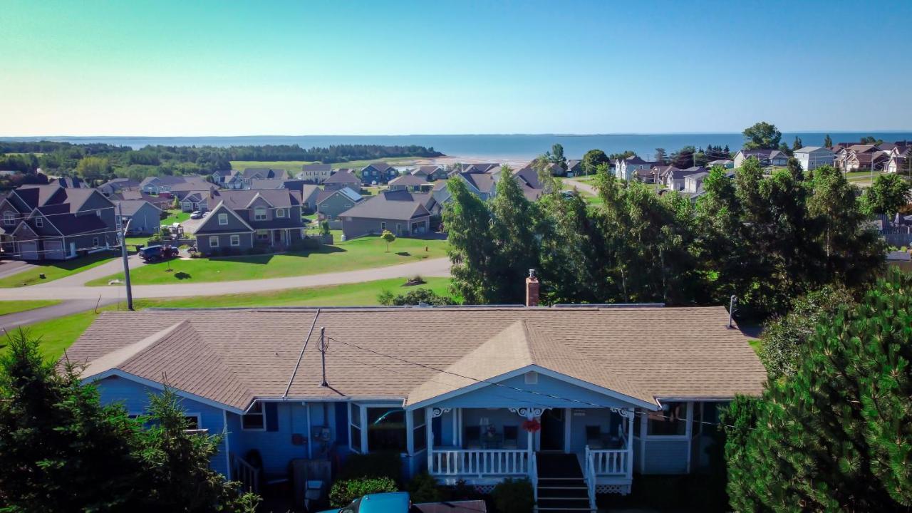 Lee'S Ocean Peek B & B Stratford Екстериор снимка