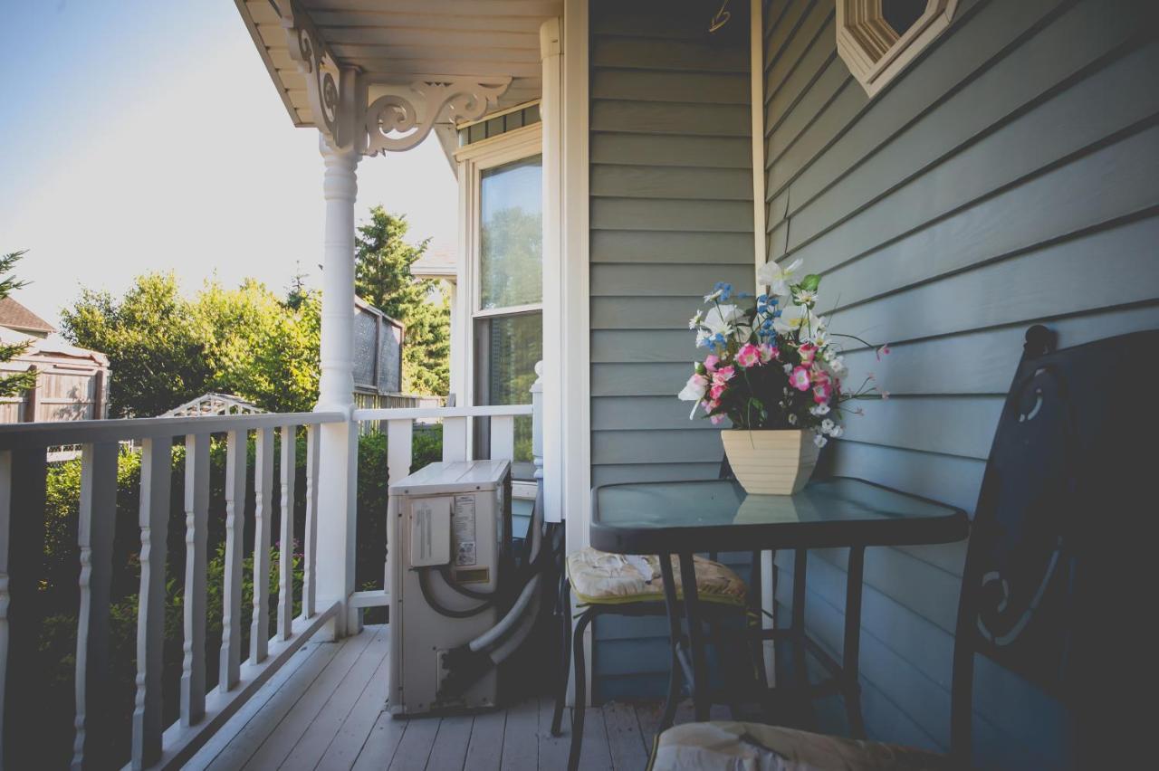 Lee'S Ocean Peek B & B Stratford Екстериор снимка