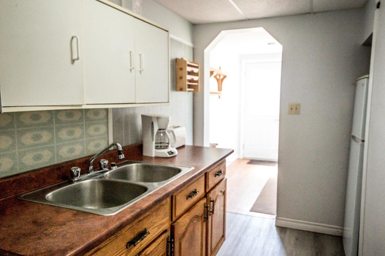 Lee'S Ocean Peek B & B Stratford Екстериор снимка
