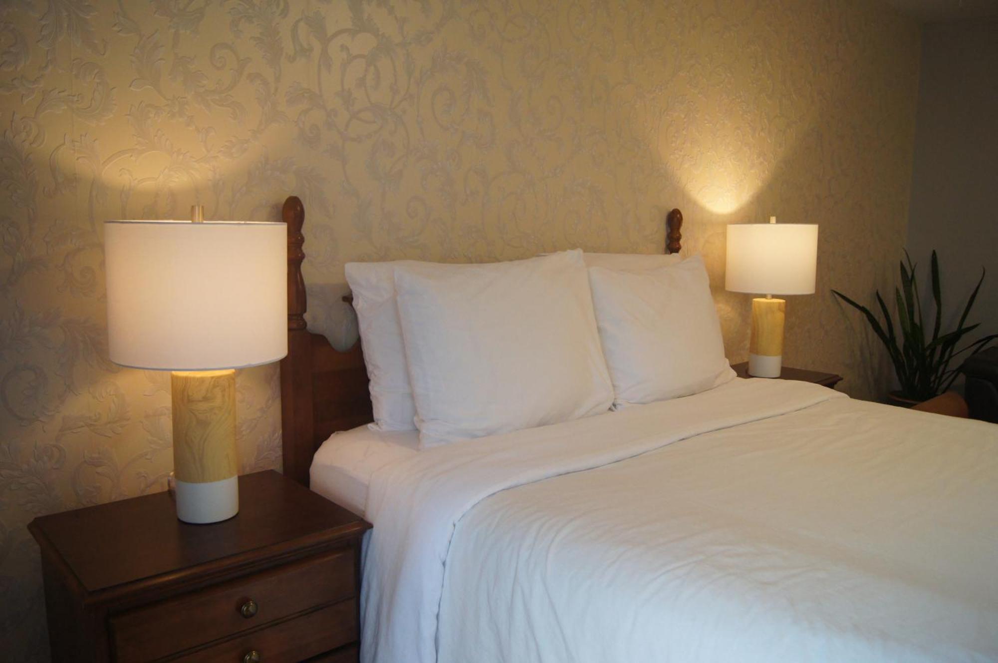 Lee'S Ocean Peek B & B Stratford Екстериор снимка
