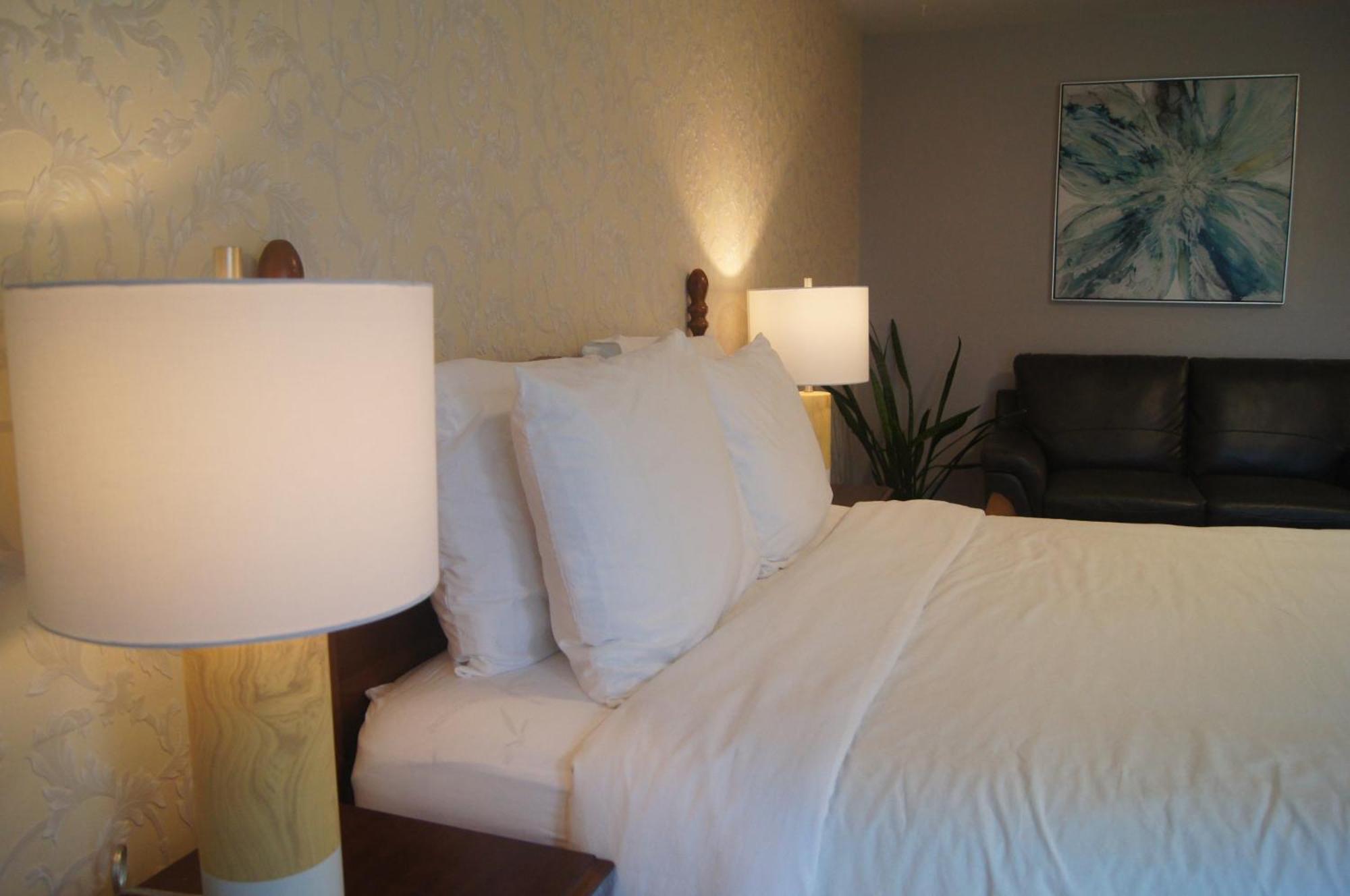 Lee'S Ocean Peek B & B Stratford Екстериор снимка