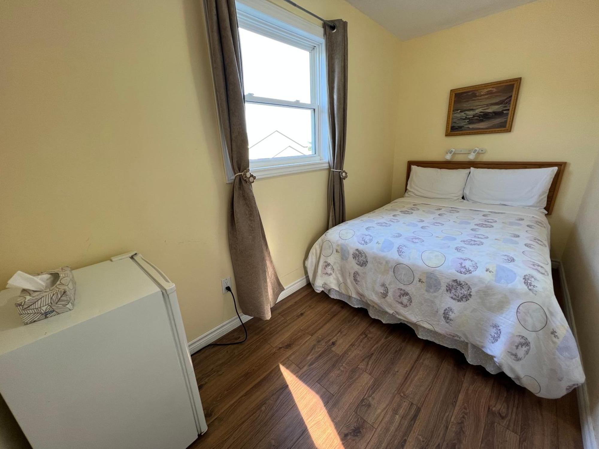 Lee'S Ocean Peek B & B Stratford Екстериор снимка