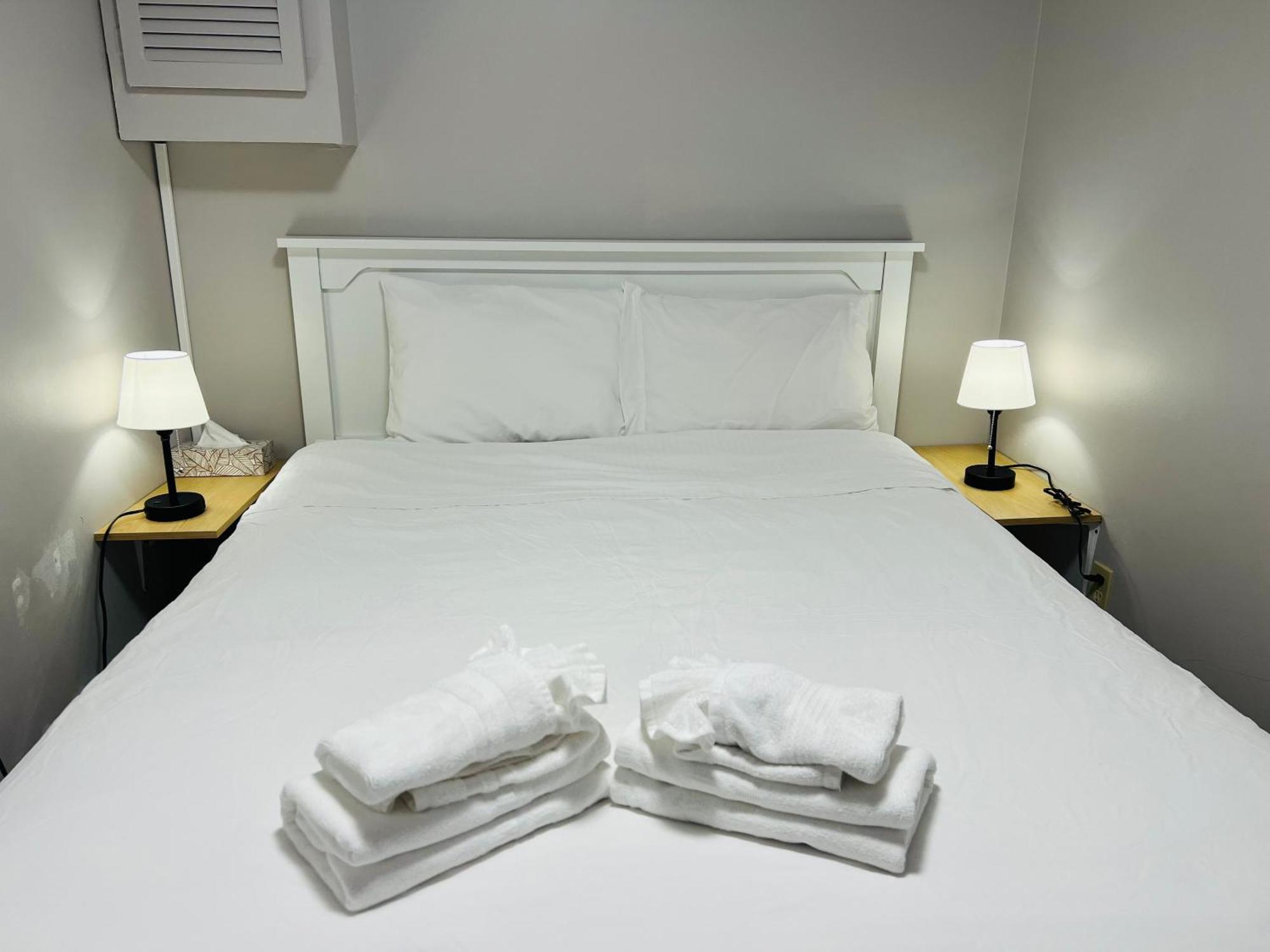 Lee'S Ocean Peek B & B Stratford Екстериор снимка
